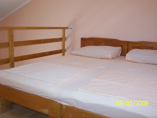 Click to enlarge Apartman5/100_1031.gif